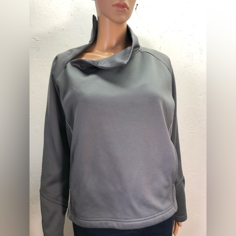Mark and Spencer grey silver ski turtleneck - Picture 3 of 10